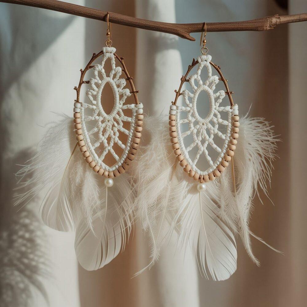 białe kolczyki boho