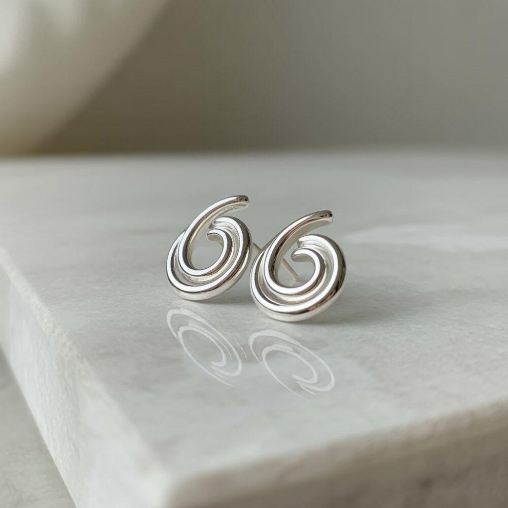 kolczyki spirala srebrne