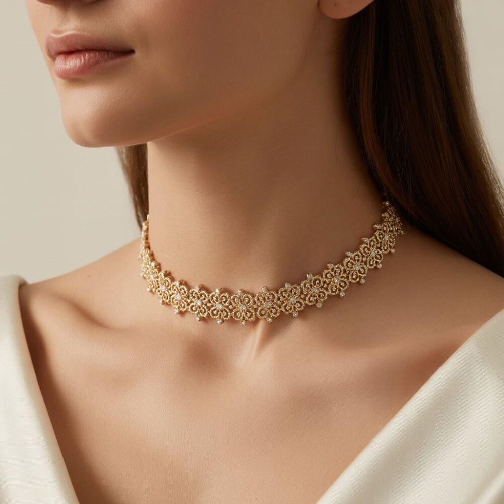 modny choker na szyję